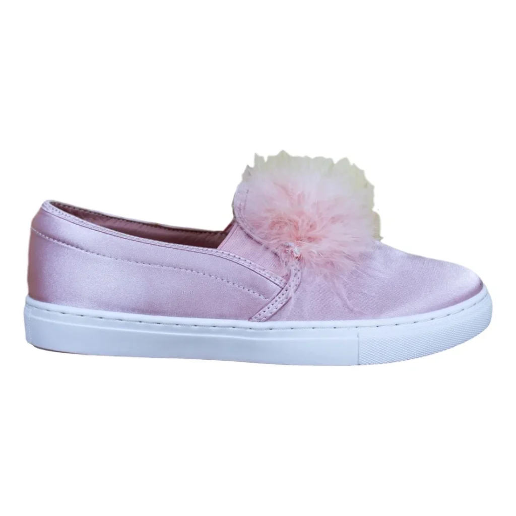 Zapato con pompón para mujer