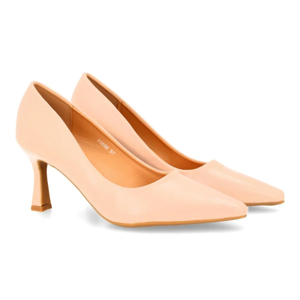 Zapato de salón elegante para mujer