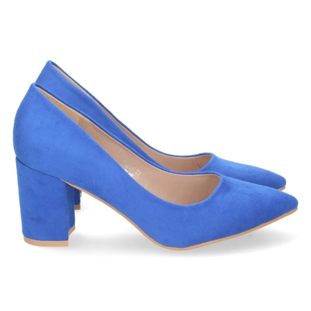 Zapato de tacón con punta fina para mujer