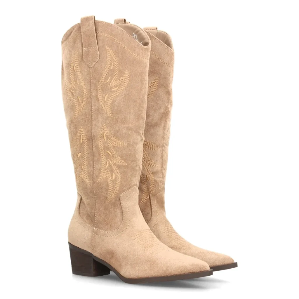Botas cowboy altas con bordados decorativos para mujer en color caqui
