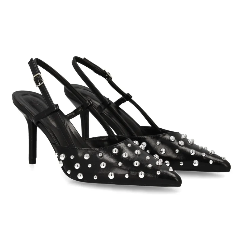 Stiletto de tacón fino con detalles metálicos para mujer en color negro